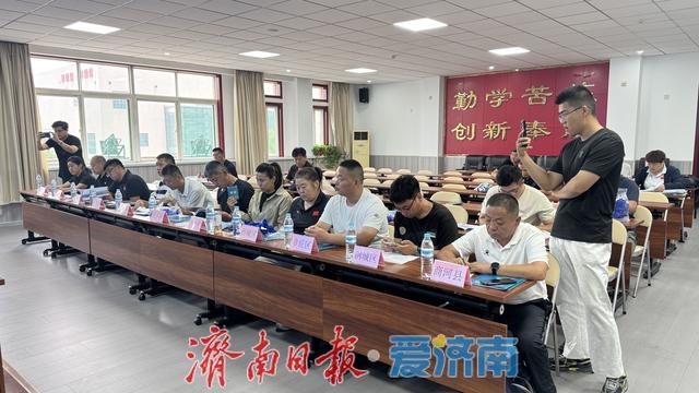 武术套路比, 其中