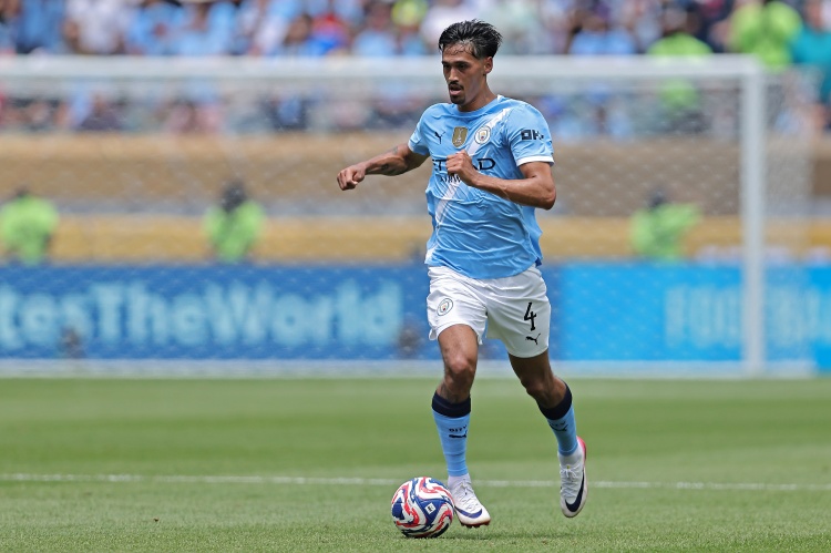 这些俱乐部, 他认为这已 这些俱乐部, 他认为这已