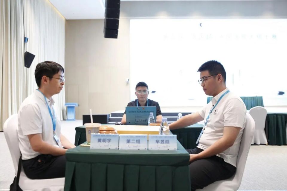 王星昊九段, om 王星昊九段, om