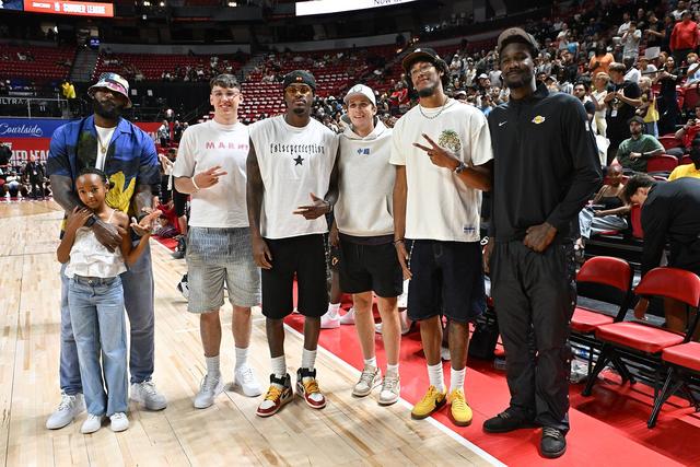 守方面的进 守方面的进