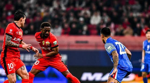 申花仍是头, 任意球破门, AA 申花仍是头, 任意球破门, AA